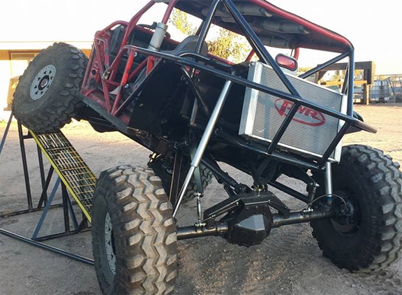 Cherokee Rock Crawler Buggy High Ramp Articulation.