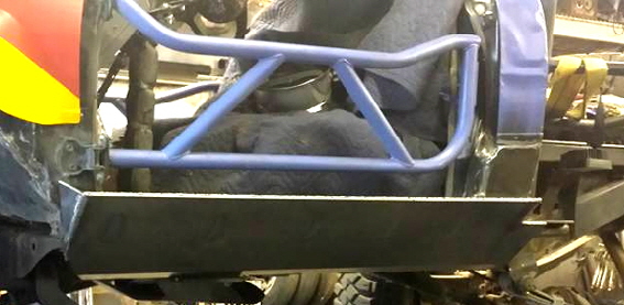 Boat Side Rock Sliders on Toyota Truggy Rock Crawler.